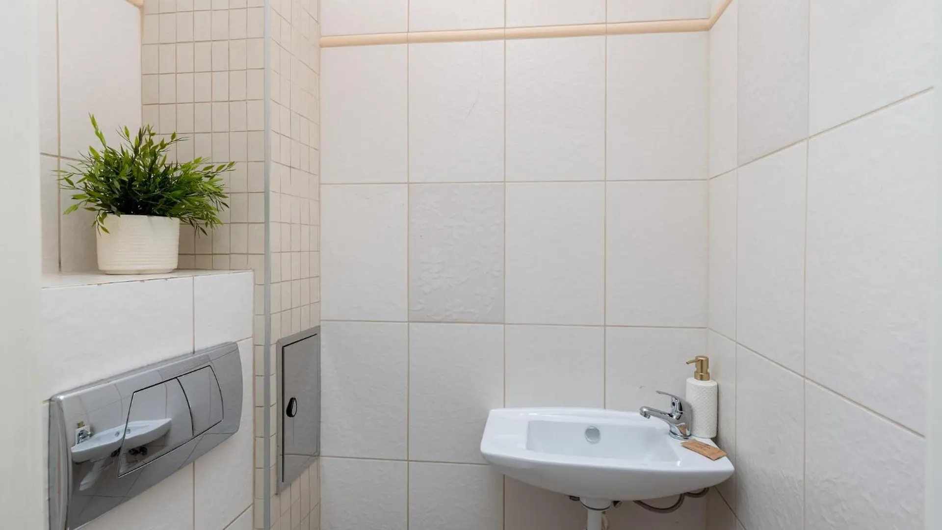 Old Town 2-Bedroom Apartment Krakow