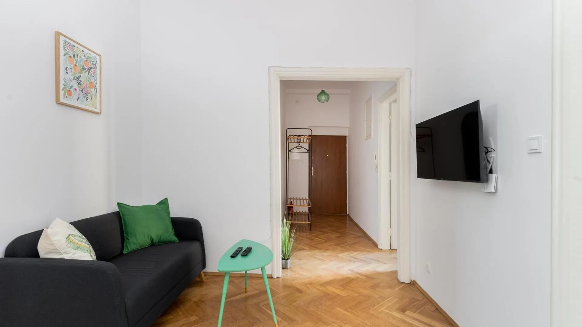 Old Town 2-Bedroom Apartment Krakow 0*,  Poland