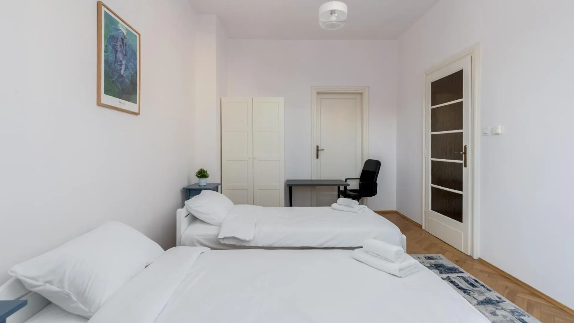 Old Town 2-Bedroom Apartment Krakow Poland